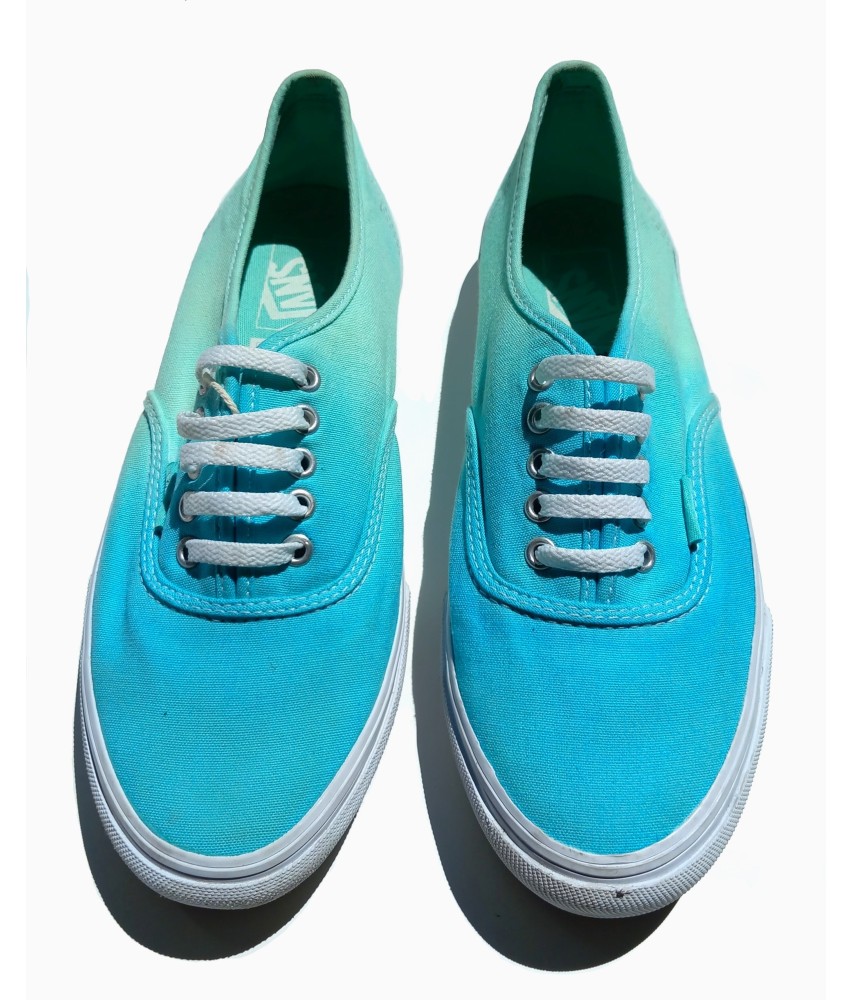 VANS AUTHENTIC