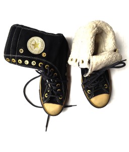 SHEEP CONVERSE