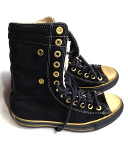 SHEEP CONVERSE
