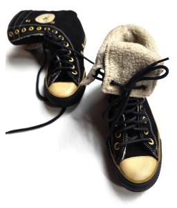 SHEEP CONVERSE